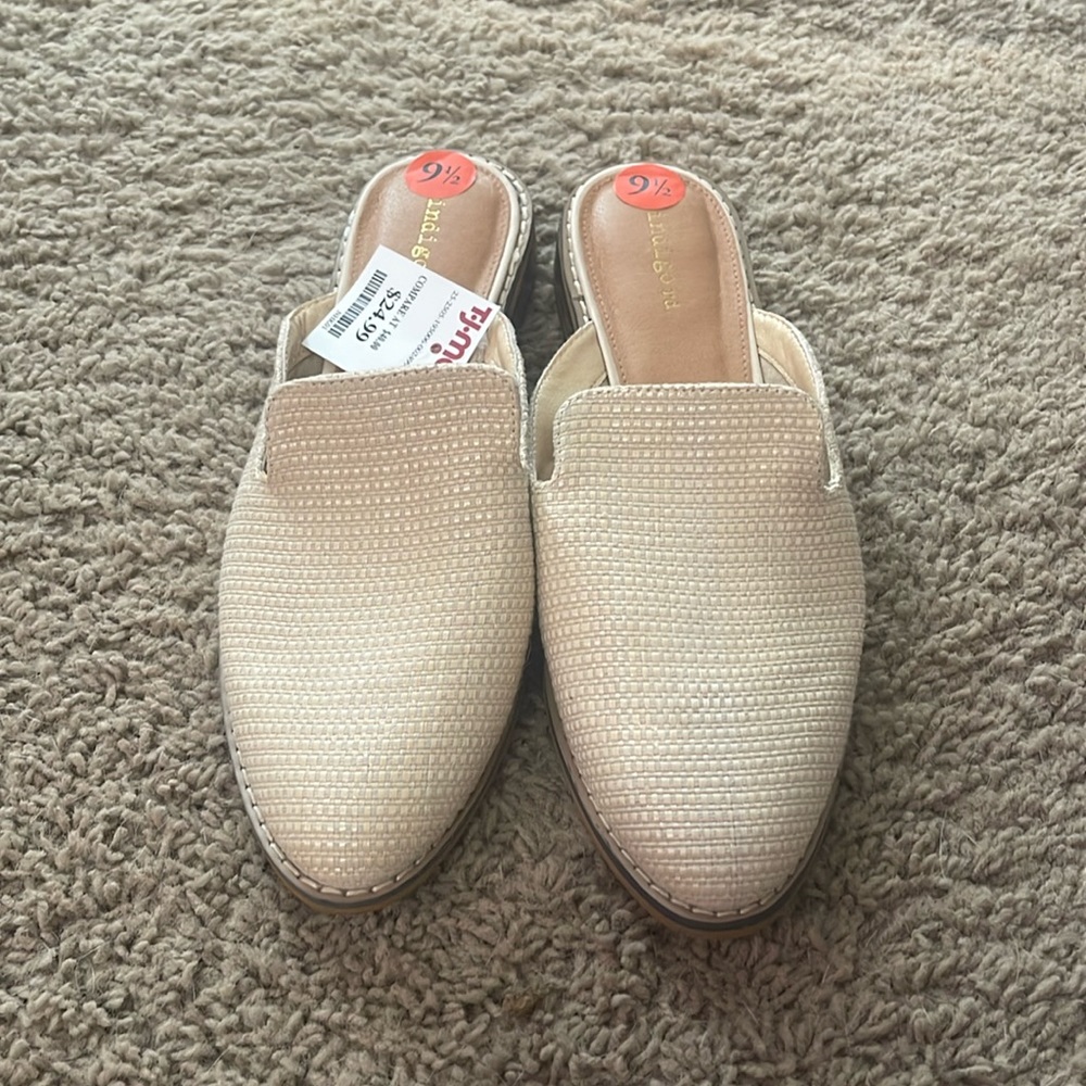 Indigo Rd. Mules
